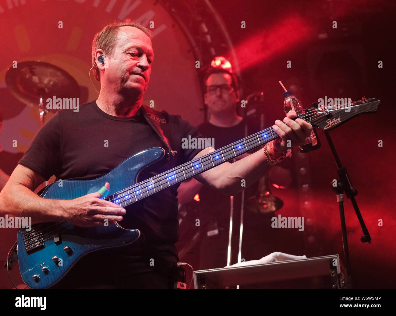 Lead Singer Of Level 42 Banque D Image Et Photos Alamy