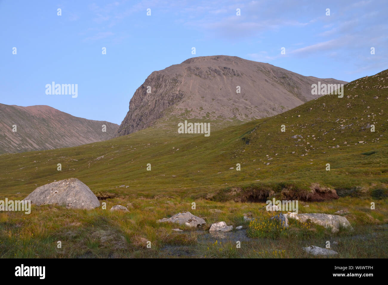 La plus haute montagne de Grande-Bretagne, le Ben Nevis, dans les Highlands écossais Banque D'Images