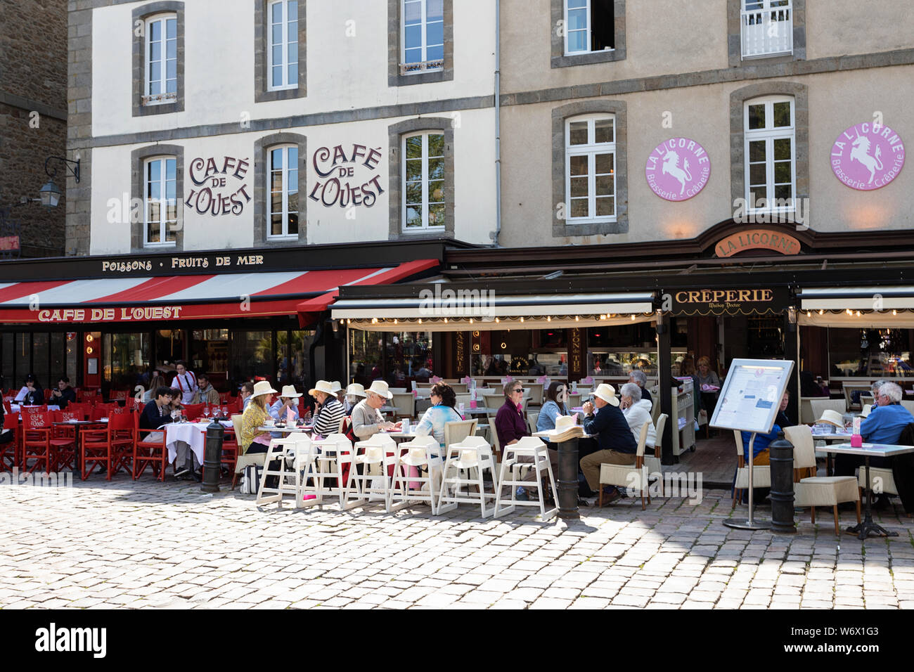 Restaurant st malo st malo brittany Banque de photographies et d’images