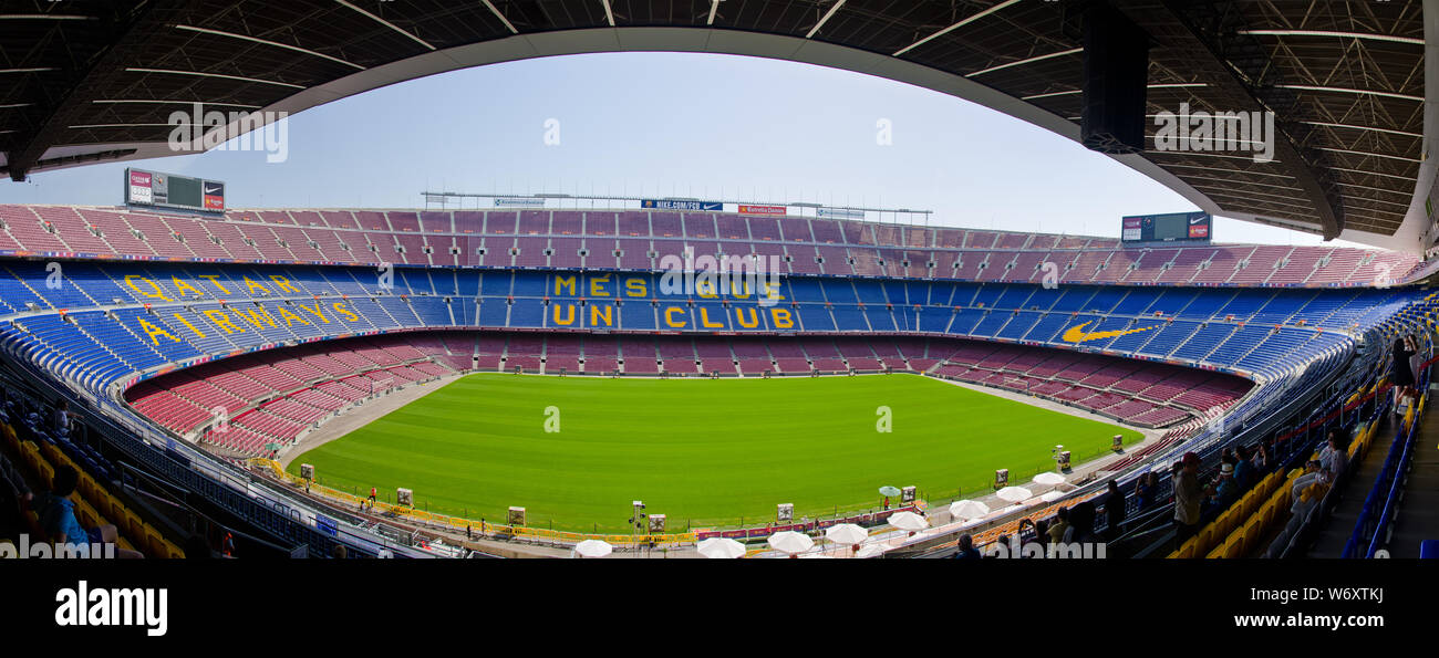 Le célèbre stade du FC Barcelone Camp Nou. Barcelone, juin 2014 Banque D'Images