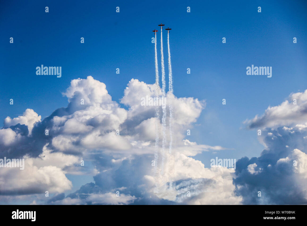 Gizycko, Pologne. 3e août 2019. Au cours de l'avions 2019 Mazurie Air Show à Gizycko, Pologne, le 3 août 2019. Le spectacle aérien a donné le coup d'ici samedi. Crédit : Chen Xu/Xinhua/Alamy Live News Banque D'Images