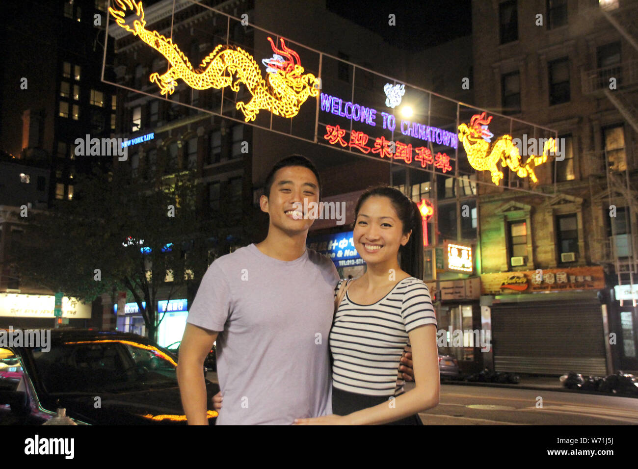 New York, USA. 18 Sep, 2018. Cynthia Koo et Valentino Wong dans Chinatown. Le quartier est haut sur la liste des sites touristiques de presque tous les visiteurs de New York. À première vue, la région ressemble à un musée pour les touristes - mais sous la surface, la génération suivante est de travailler sur les jeunes, quartier branché de la hanche. (Dpa 'Le Chinatown Kids : changement de génération fait de New York Trimestre Navire') Credit : Christina Horsten/dpa/Alamy Live News Banque D'Images