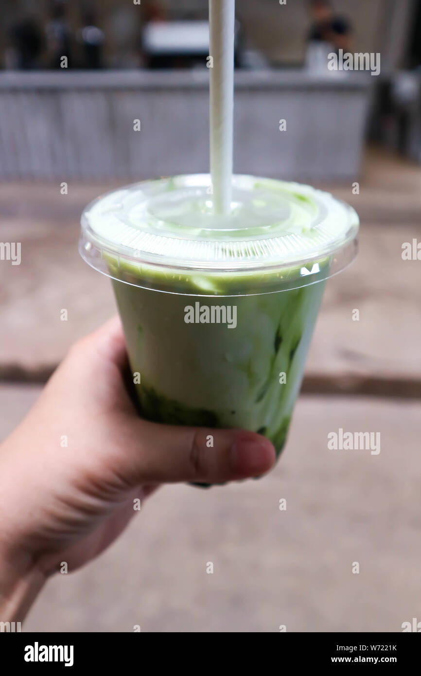 Thé vert glacé, thé vert macha ou macha latte Banque D'Images
