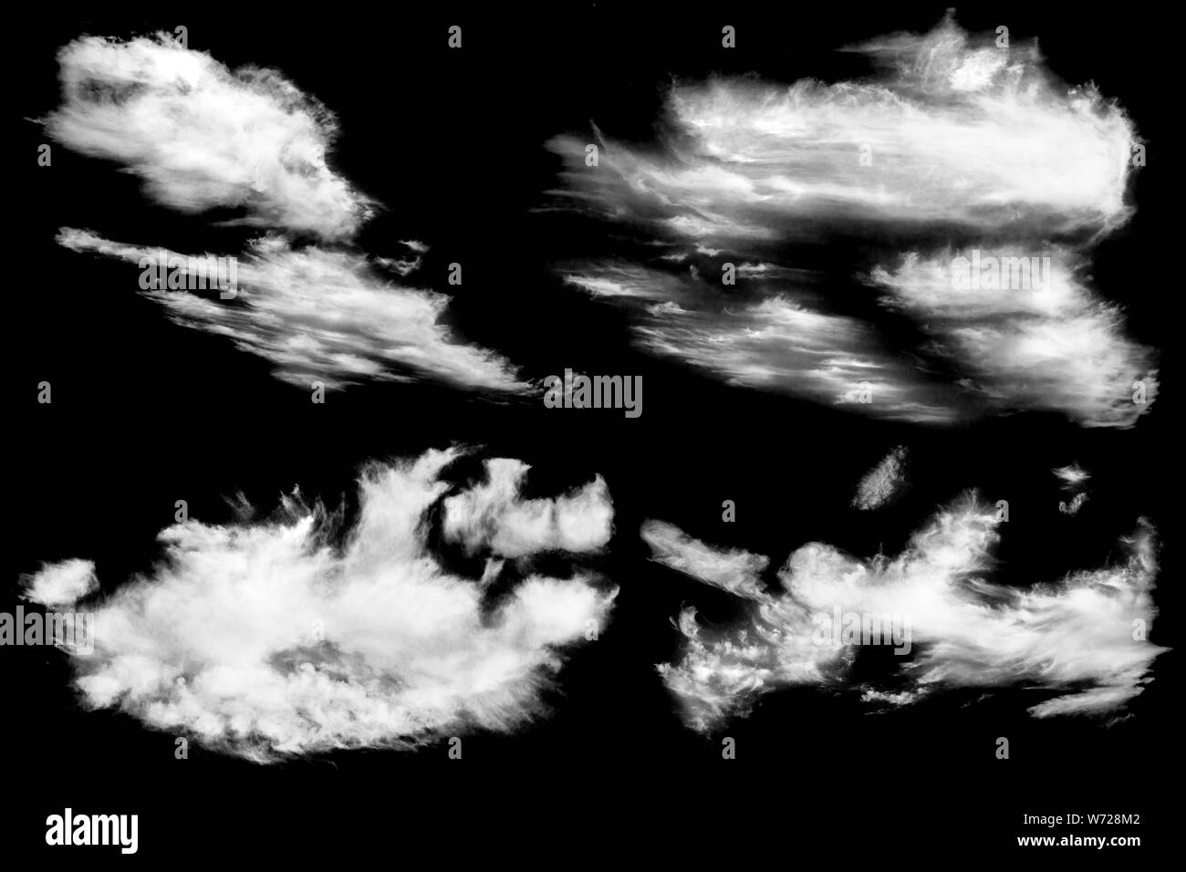 Jeu de nuages isolés sur fond noir. Éléments de conception Banque D'Images Jeu de nuages isolés sur fond noir. Éléments de conception Banque D'Images