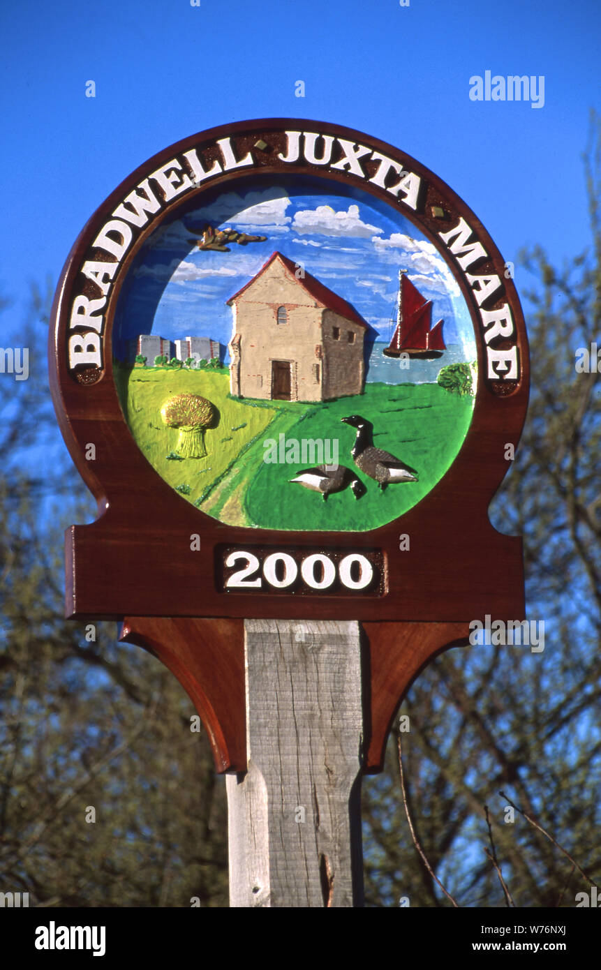 Panneau du Village, Junta de Bradwell Mare Banque D'Images