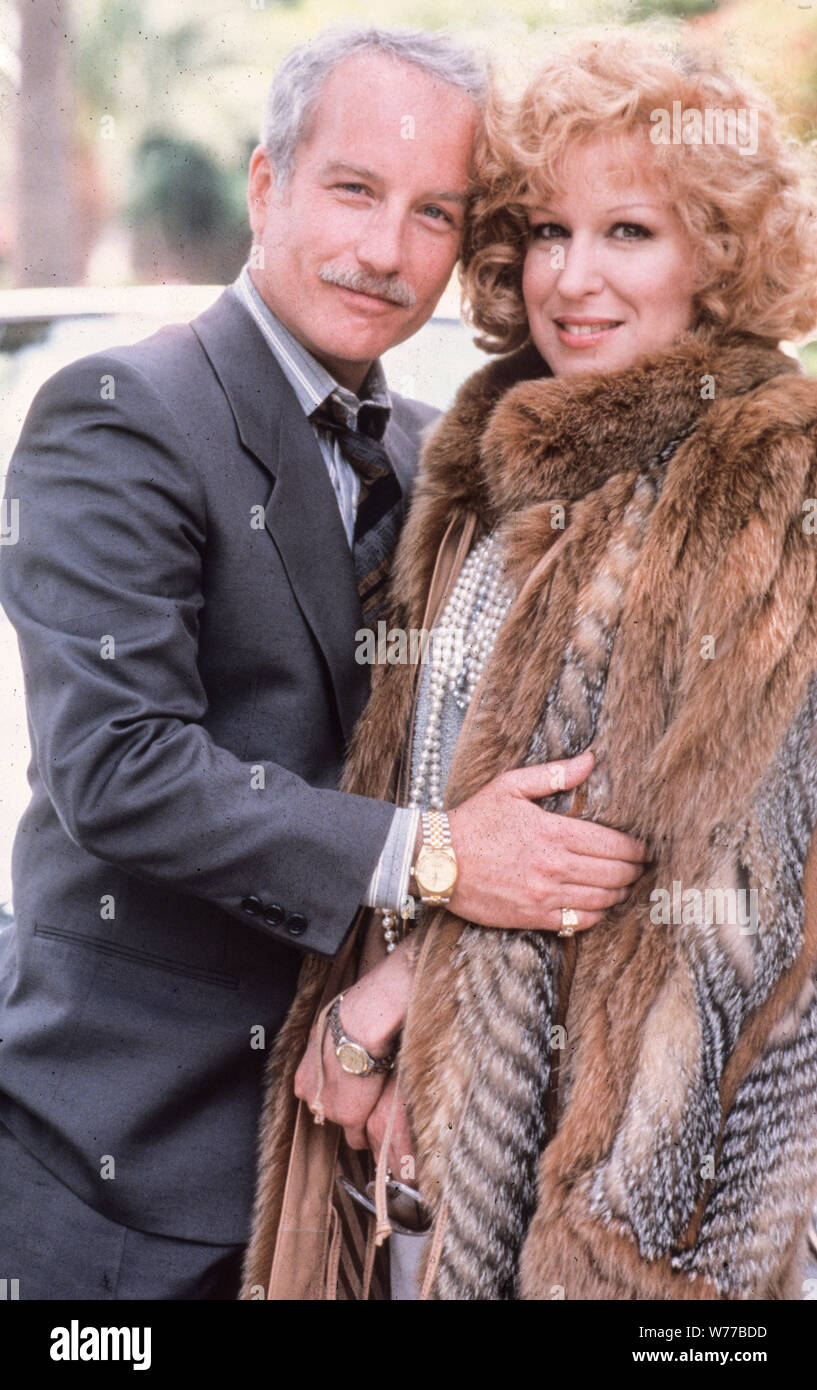 Richard Dreyfuss, Bette Midler, en le faisant sortir dans Beverly Hills, 1986 Banque D'Images