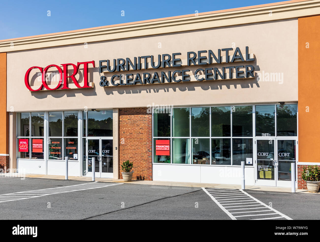 CHARLOTTE, NC, USA-28 Juillet 19 : location de mobilier Cort employés 2 500 personnes dans plus de 100 endroits dans le monde entier. Banque D'Images