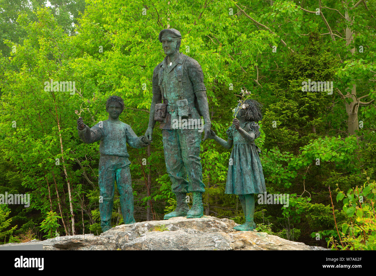 Memorial statue, Silent Witness Memorial, Gander, Terre-Neuve et Labrador, Canada Banque D'Images