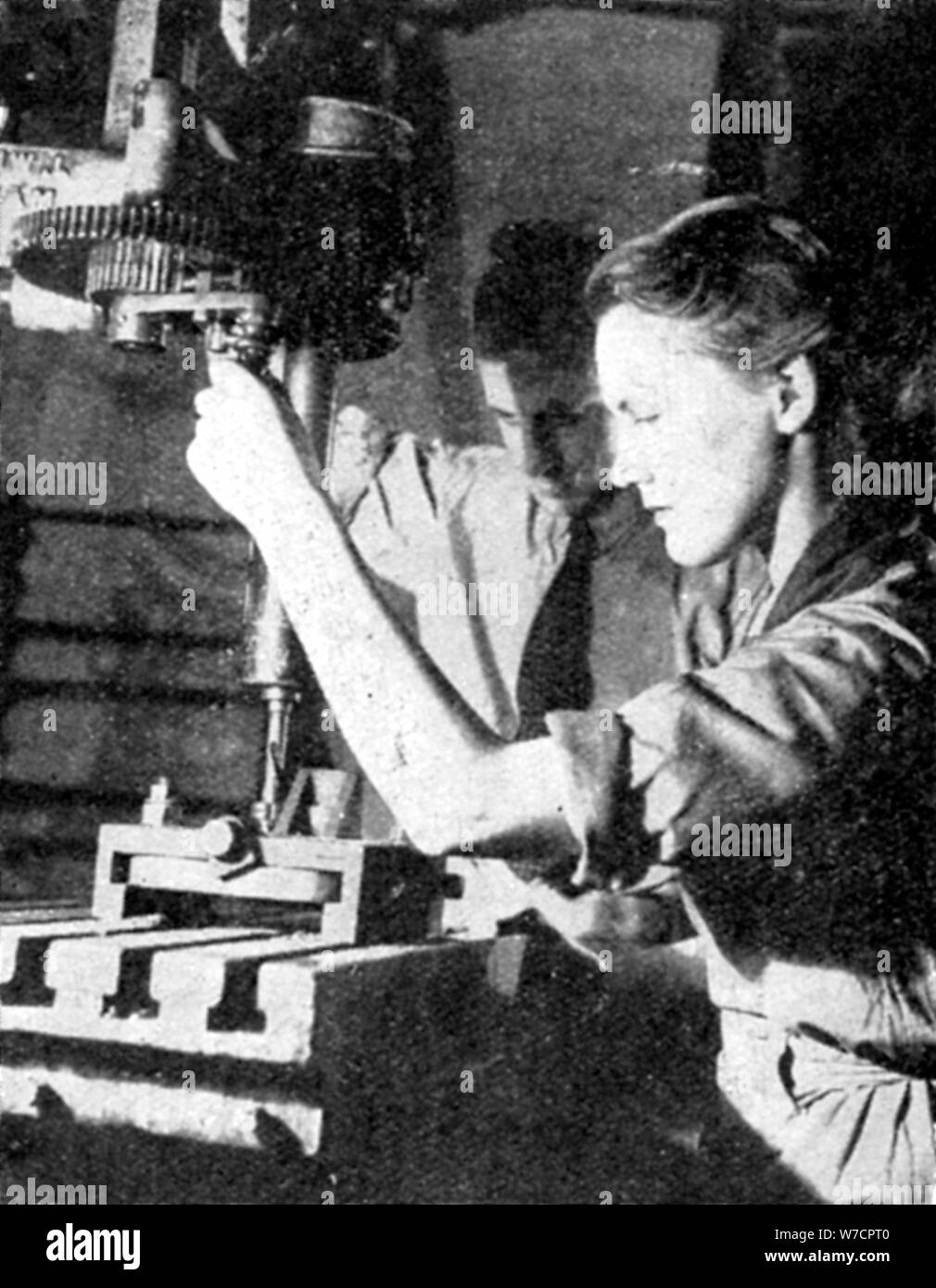 Femme travailleur de l'armement, la seconde guerre mondiale, 1940. Artiste : Inconnu Banque D'Images