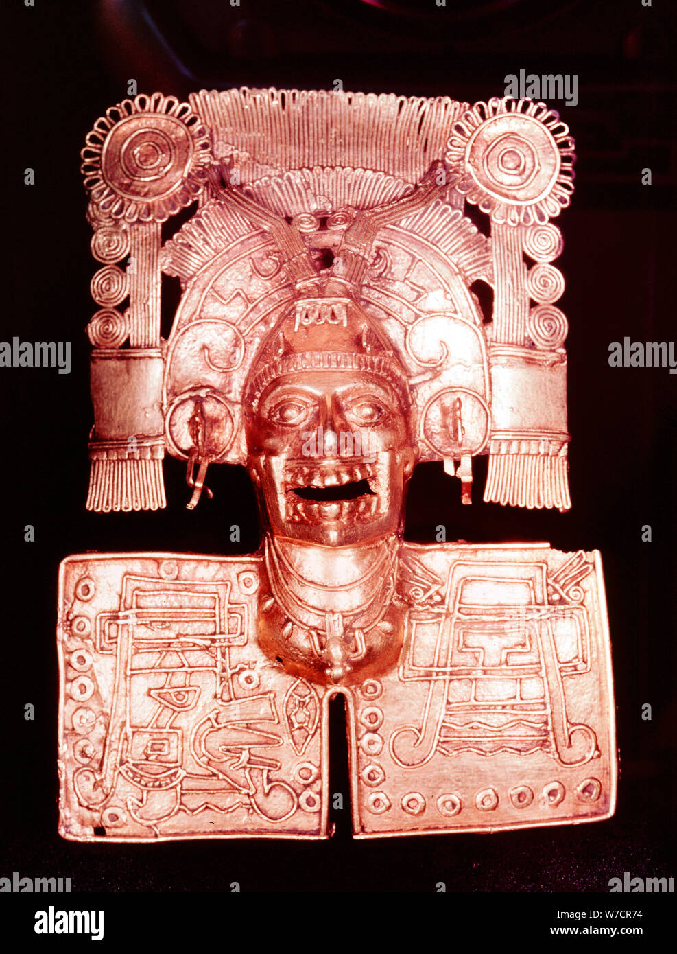 Pendentif en or représentant des Mitlantecuhtli, Dieu aztèque de la mort, 15e siècle. Artiste : Inconnu Banque D'Images
