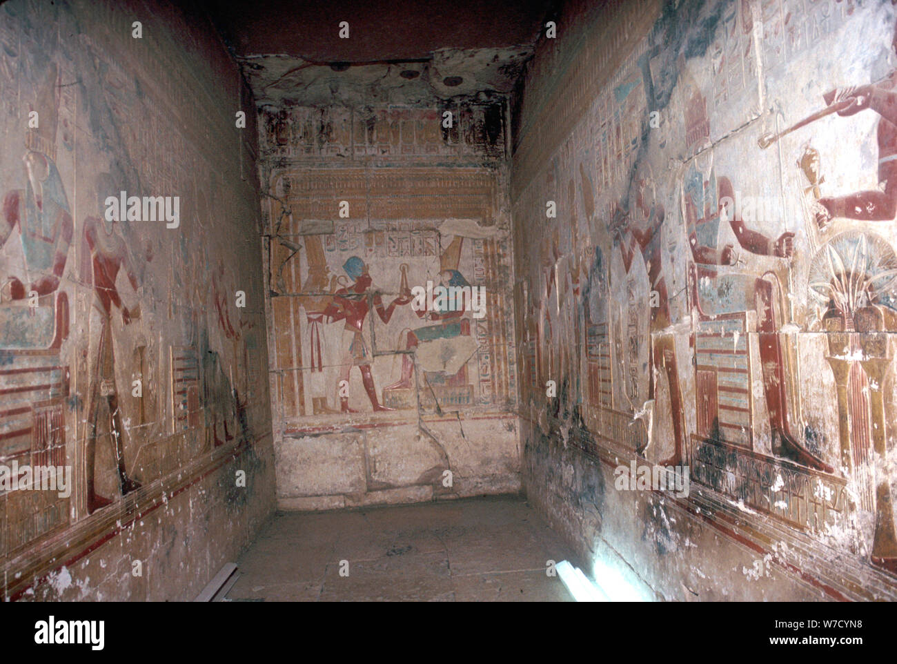 Intérieur de la chapelle d'Horus, le Temple de Sethos I, Abydos, Egypte, 19e dynastie, c1280 BC. Artiste : Inconnu Banque D'Images
