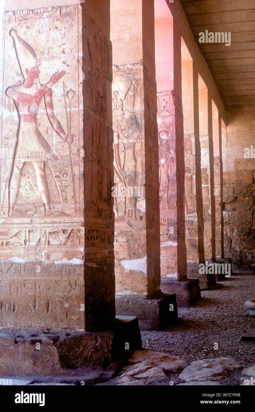 Colonnes du portique, Temple de Sethos I, égyptienne, 19e dynastie, c1304 BC. Artiste : Inconnu Banque D'Images