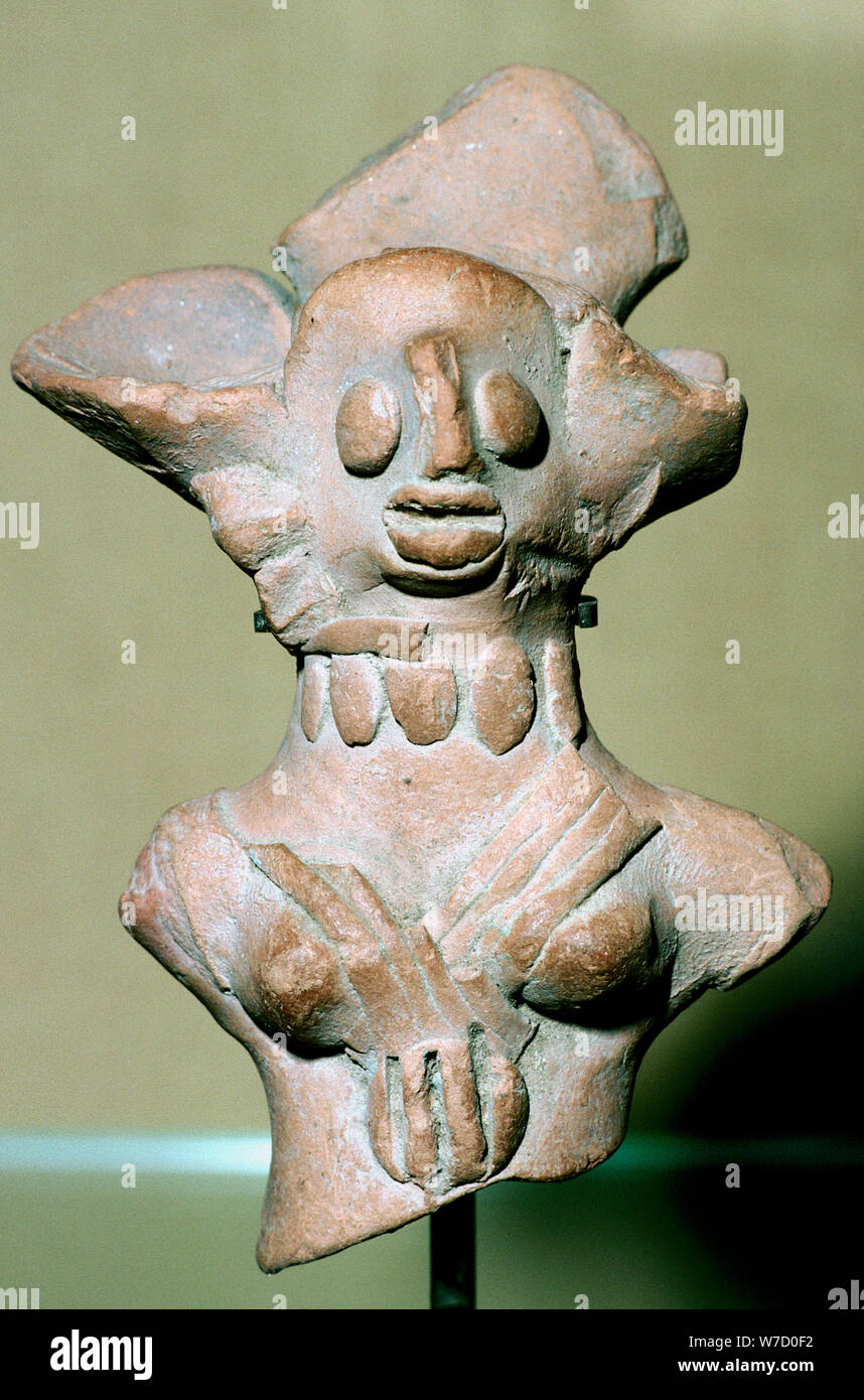 Figure féminine en terre cuite, vallée de l'Indus, Mohenjo-Daro, 2500-2000 BC. Artiste : Inconnu Banque D'Images