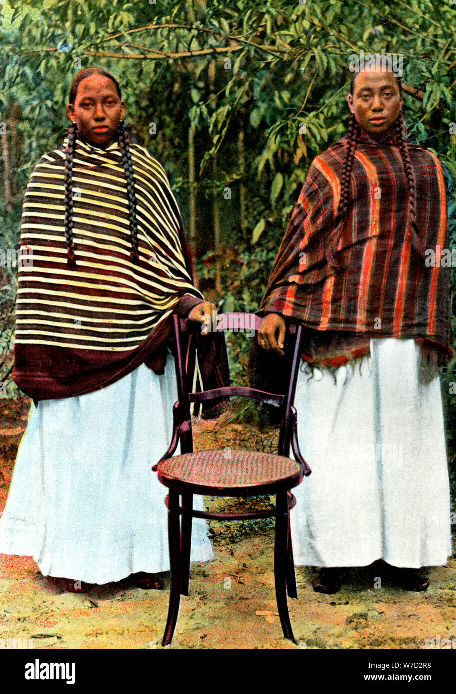 Les jeunes femmes Hova, Madagascar, fin du xixe siècle. Artiste : Inconnu Banque D'Images