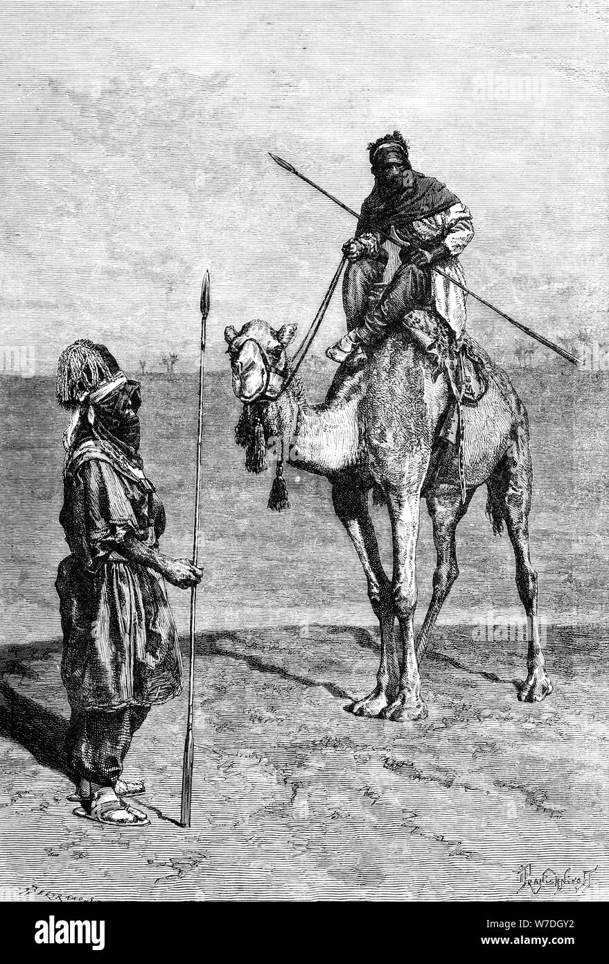 Tuaregs riding camels Banque d'images noir et blanc - Alamy