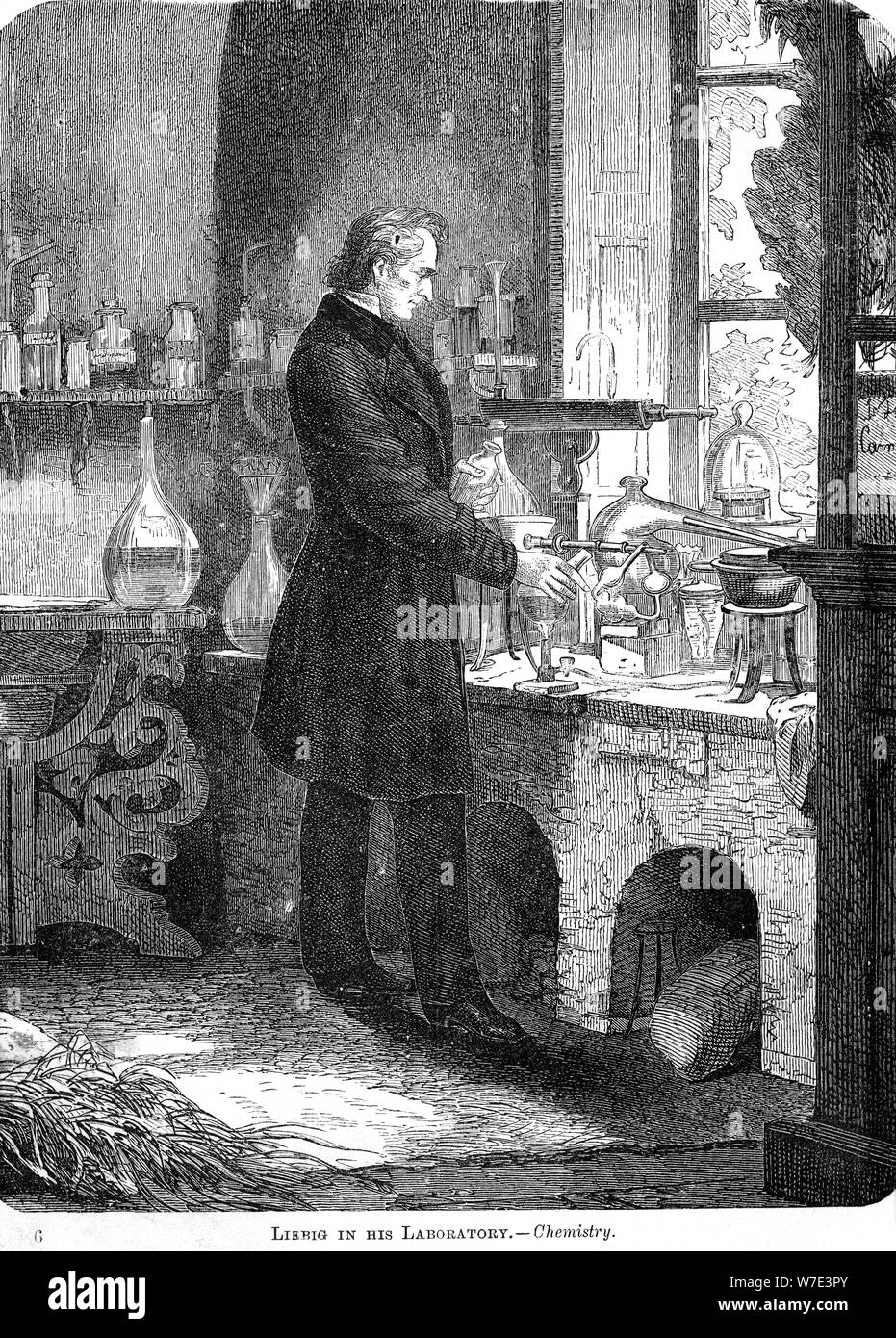 Dans son Laboratory-Chemistry « Liebig', milieu du 19ème siècle (c1885). Artiste : Inconnu Banque D'Images