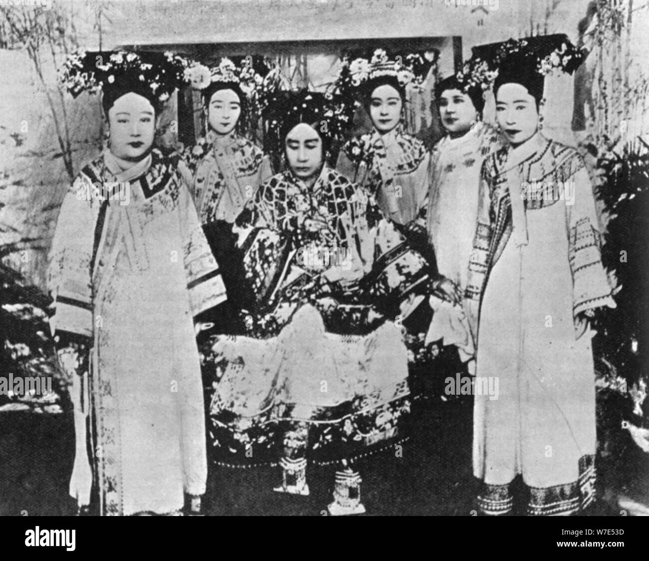 L'Impératrice douairière de Chine, 1904. Artiste : Inconnu Banque D'Images