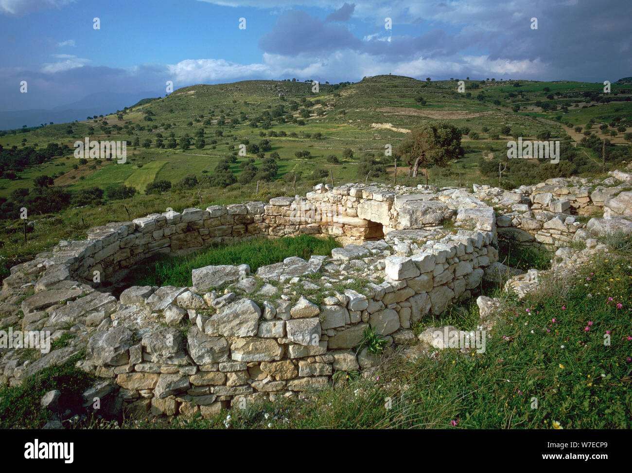 Tombe à tholos en Crète, 21ème siècle avant J.-C.. Artiste : Inconnu Banque D'Images