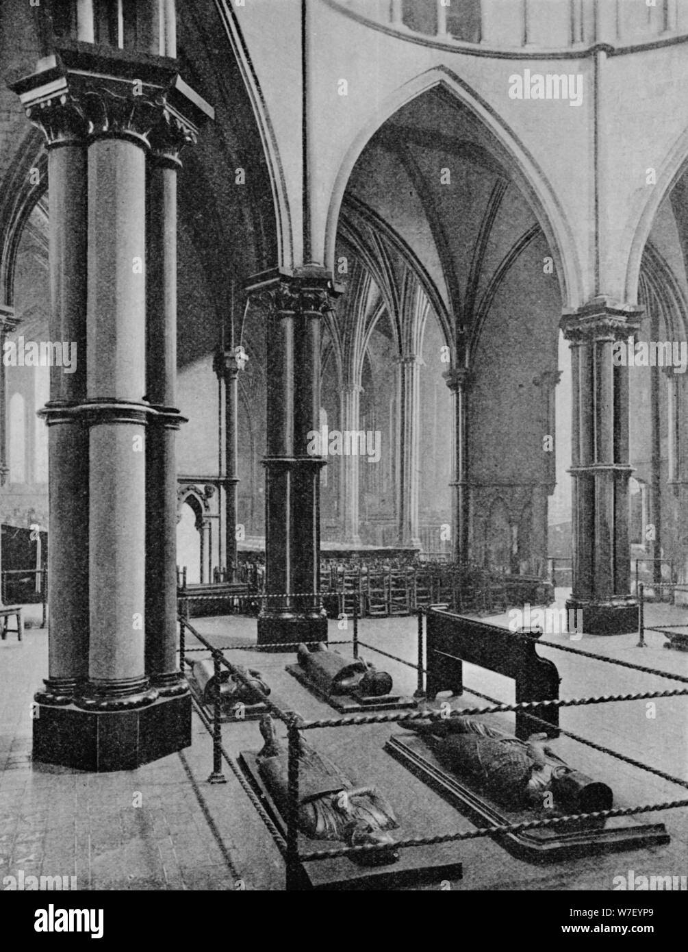 Intérieur de l'Église Temple, ville de Londres, c1905 (1906). Artiste : Photochrom Co Ltd de Londres. Banque D'Images