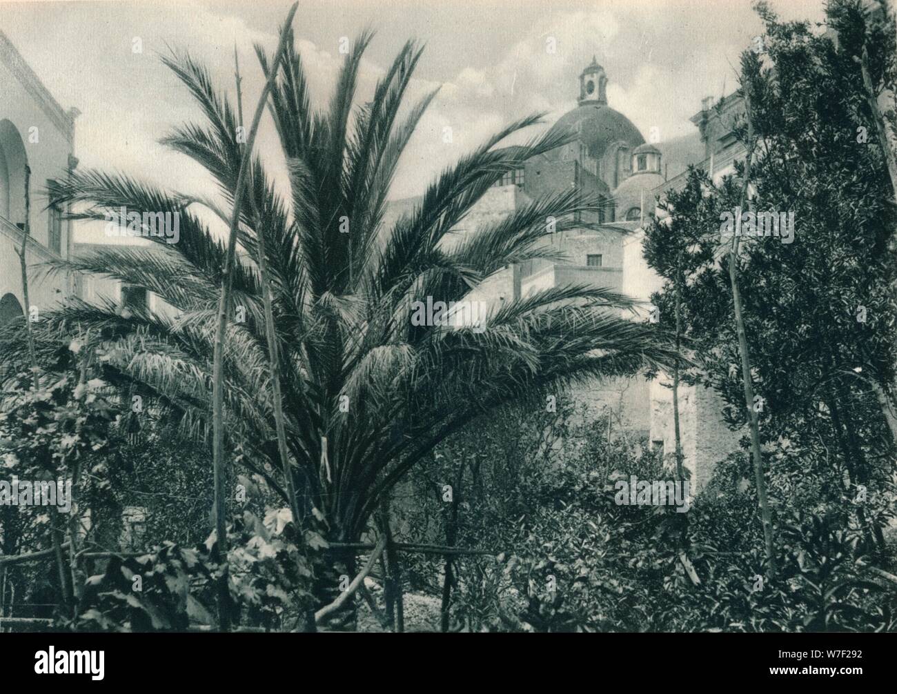 Vue depuis l'hôtel, Capri, Italie, 1927. Artiste : Eugen Poppel. Banque D'Images