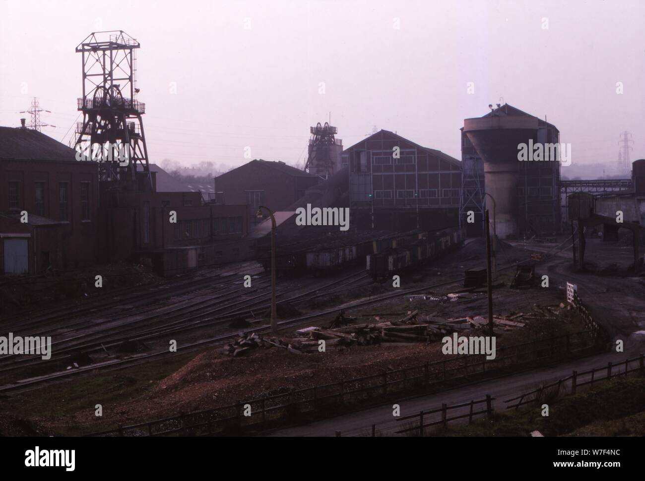 La mine d'Ormonde, Derbyshire, Angleterre, 20e siècle. Artiste : CM Dixon. Banque D'Images