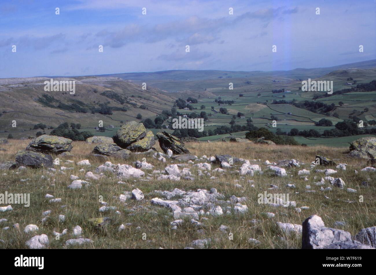 Norber, Yorkshire, 20e siècle. Artiste : CM Dixon. Banque D'Images