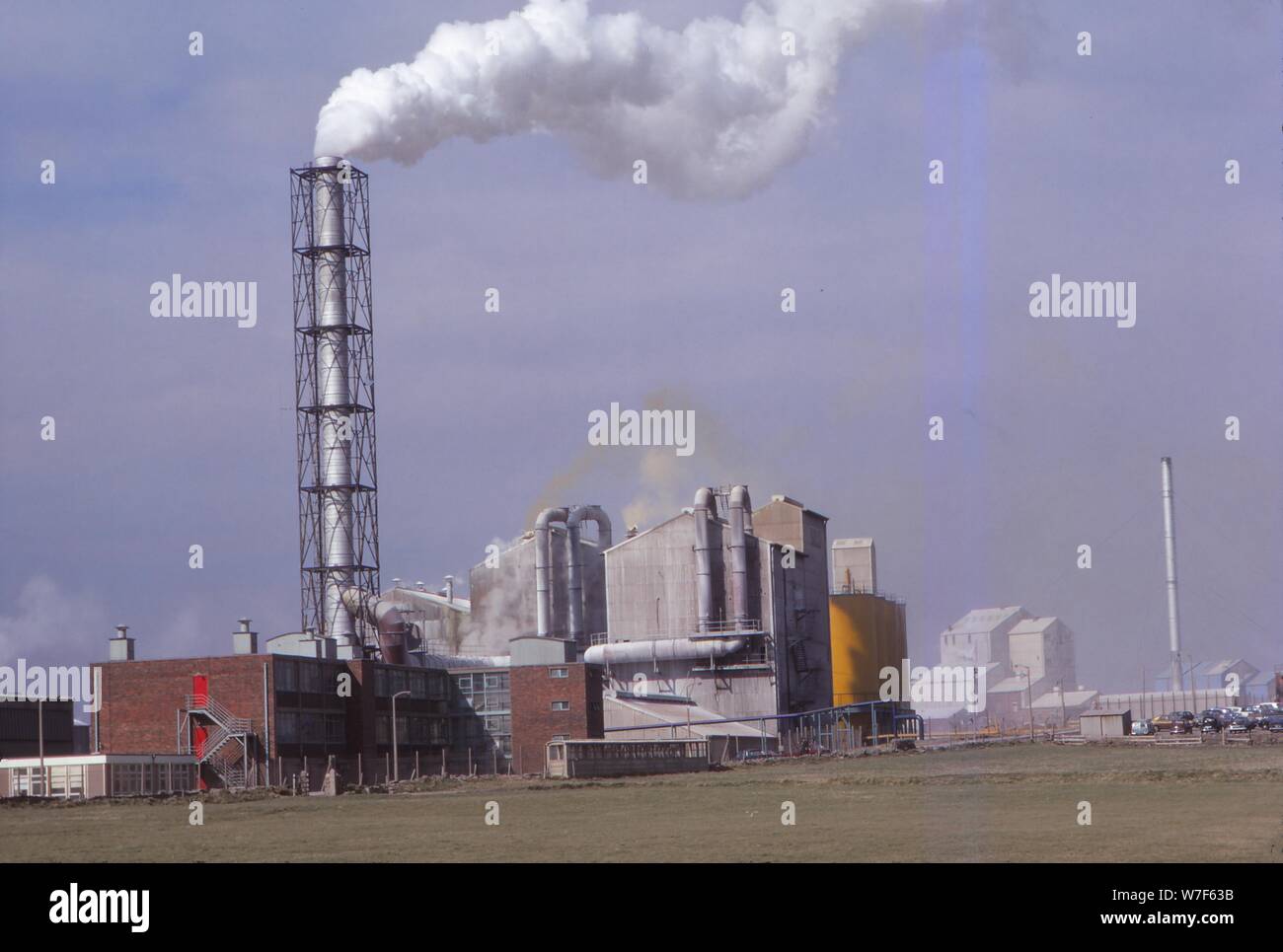 Usine chimique de Solway, Whitehaven, Cumberland, 20e siècle. Artiste : CM Dixon. Banque D'Images