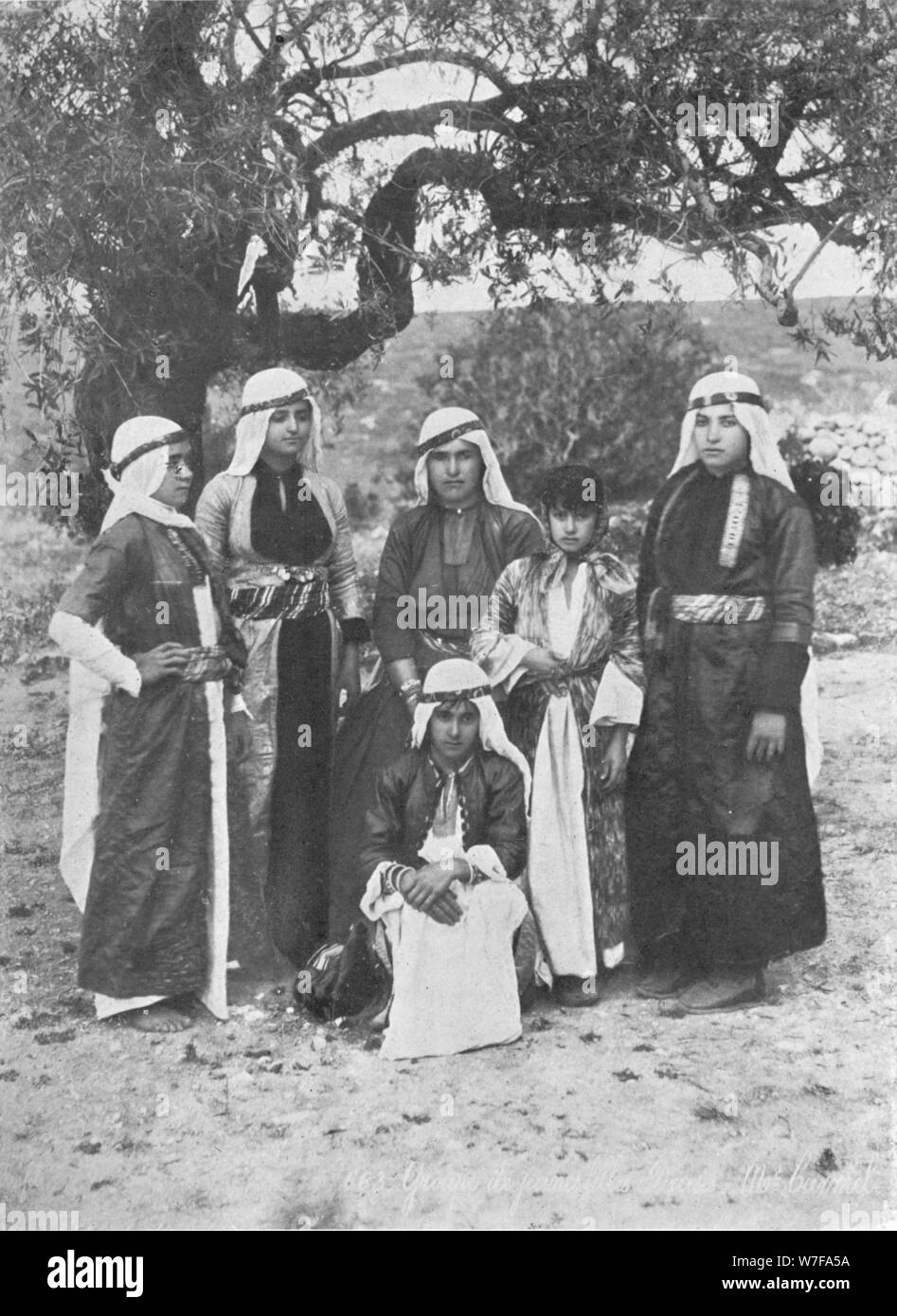 Le "groupe des femmes druzes, c1913. Artiste : Charles JS Makin. Banque D'Images