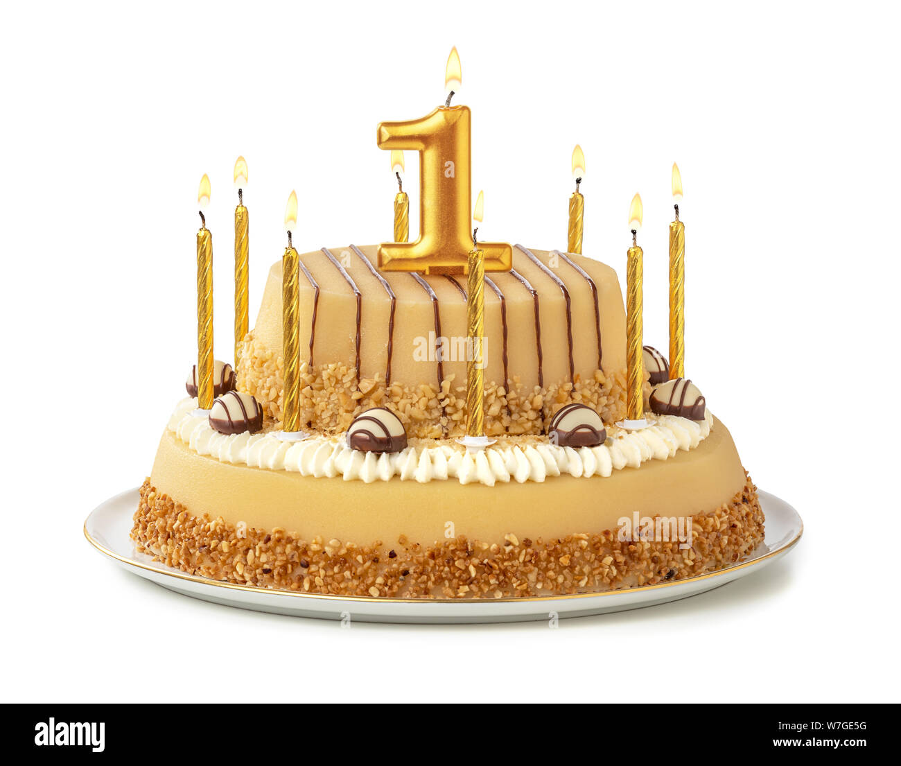 Gateau De Fete Avec Des Bougies D Or Numero 1 Photo Stock Alamy