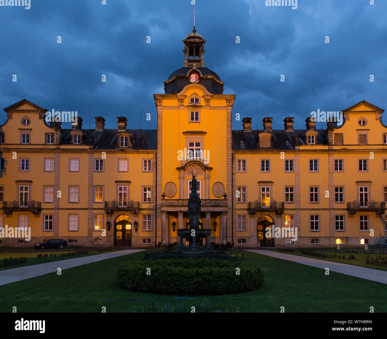 Château de Bückeburg en lumière du soir, Allemagne Banque D'Images