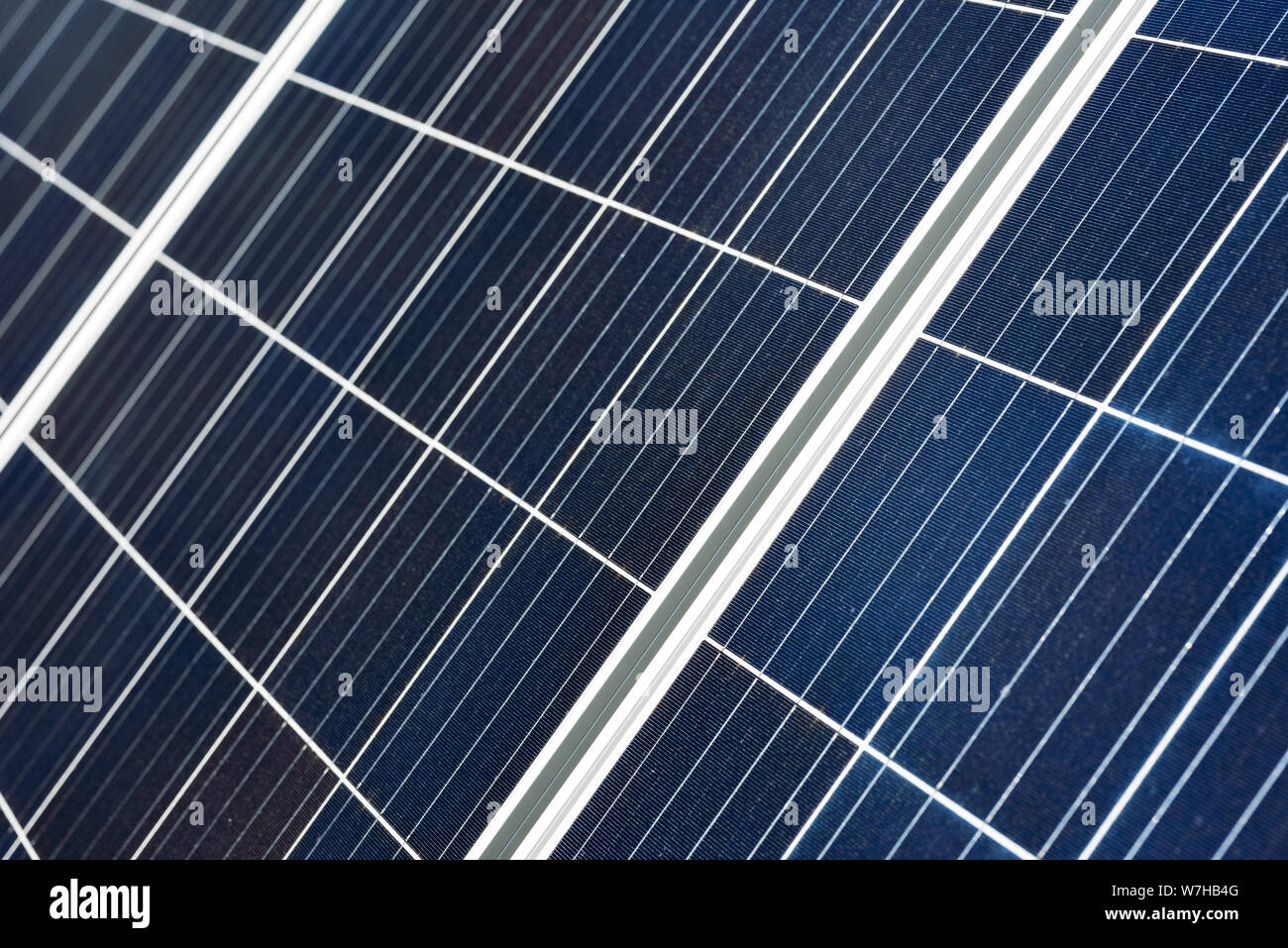 Panneau solaire de l'eau chaude comme la surface cellulaire résumé fond pour source d'énergie propre thème Banque D'Images Panneau solaire de l'eau chaude comme la surface cellulaire résumé fond pour source d'énergie propre thème Banque D'Images