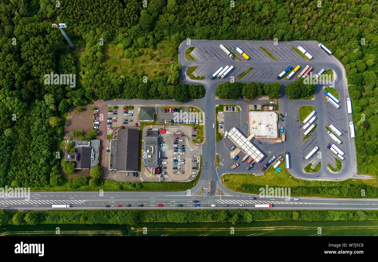 Vue aérienne de la zone de service d'autoroute, à la sortie Hotel Werne Werne, autoroute A1, Werne, Ruhr, Rhénanie du Nord-Westphalie, Allemagne Banque D'Images