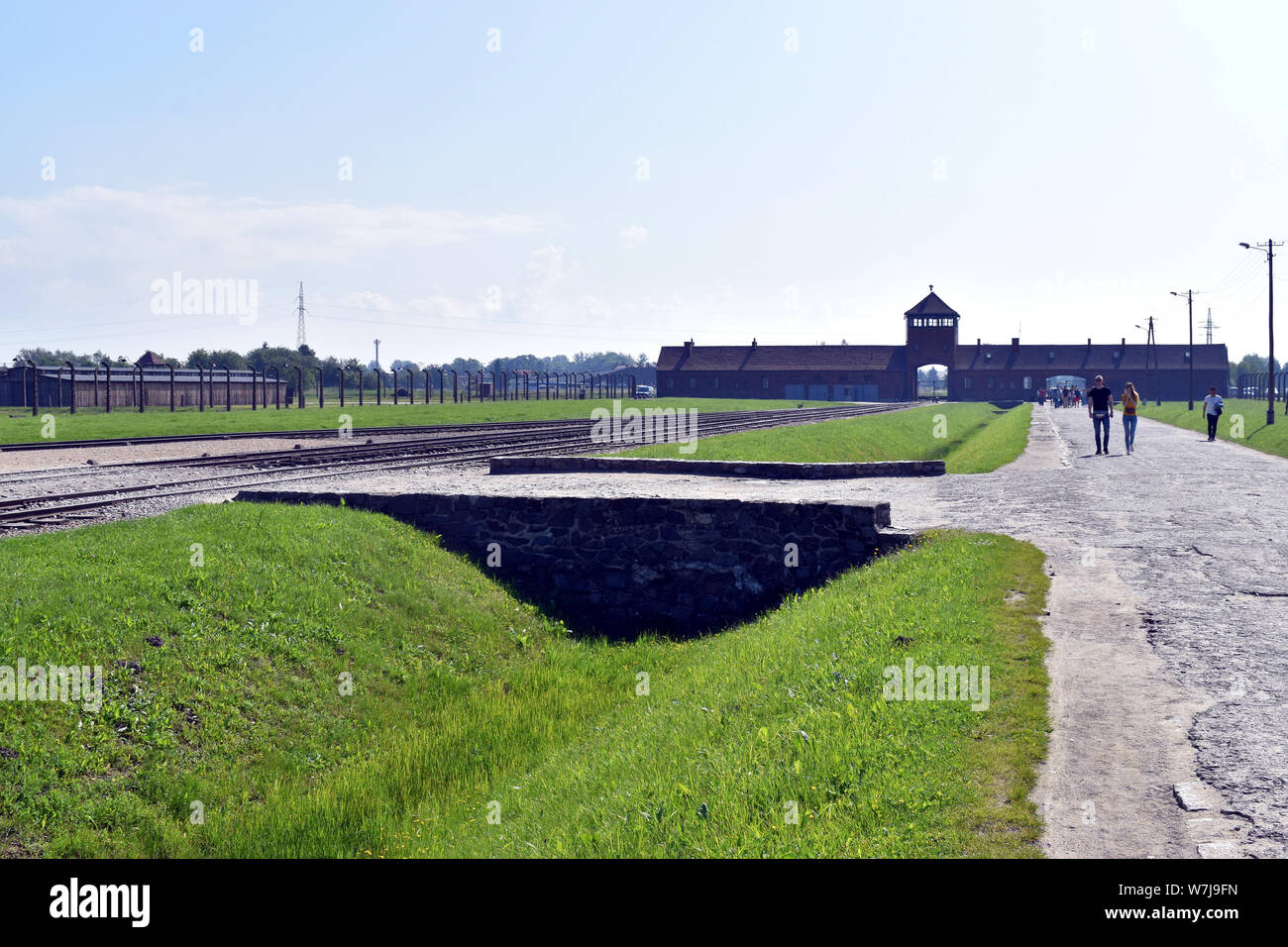 L'entrée principale du bâtiment dans le camp de concentration de Birkenau en Pologne Banque D'Images