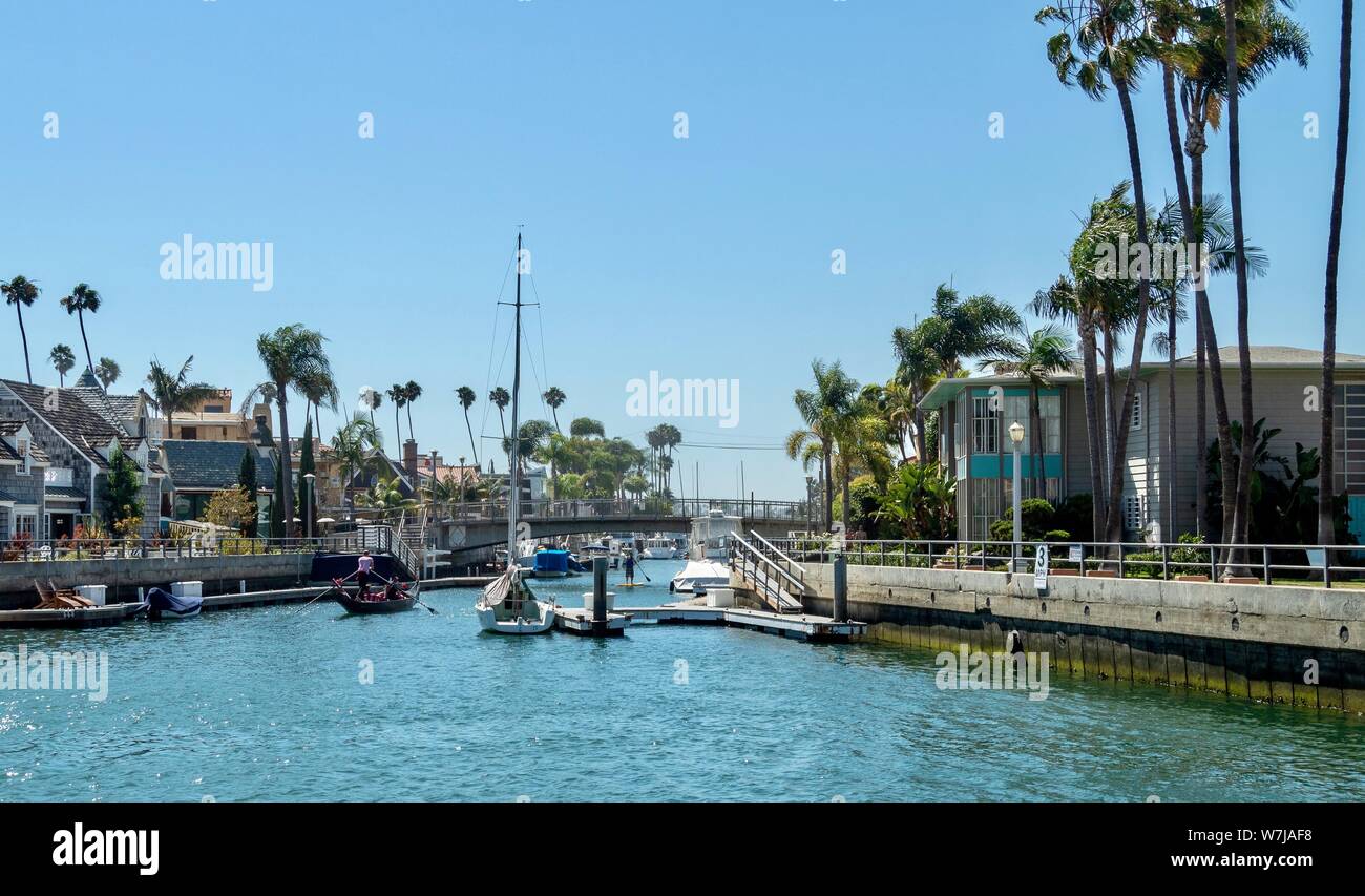 Des canaux dans le quartier de l'île de Naples de Long Beach Californie Banque D'Images