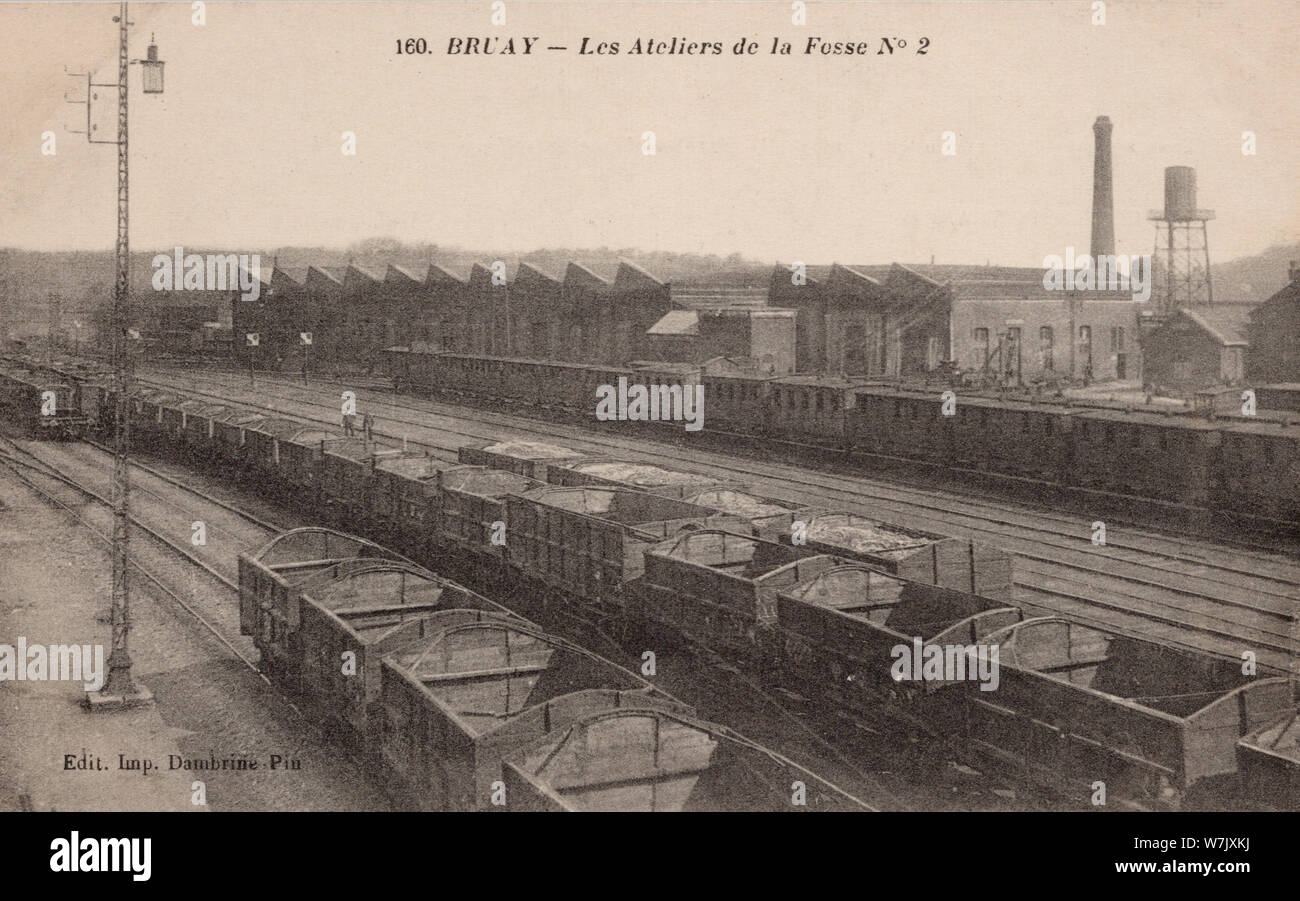 Les ateliers de la fosse, Bruay France, vieille carte postale. Banque D'Images