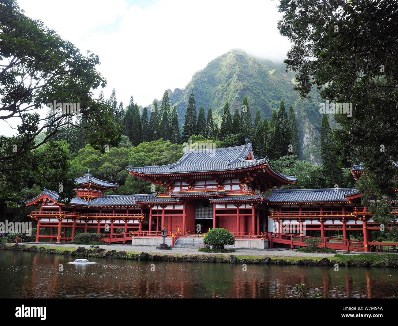 Le Temple Byodo-In Vallée des Temples Memorial Park Kahaluu, O'ahu, Hawaii Banque D'Images