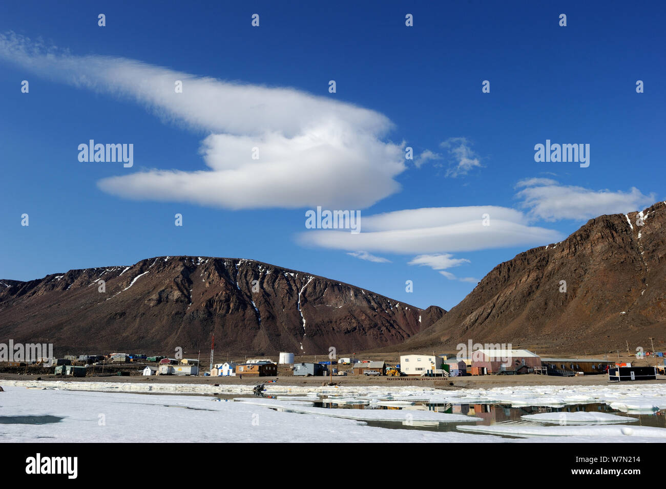 Grise Fiord Inuit Community, l'île d'Ellesmere, Nunavut, Canada, Juillet 2012 Banque D'Images