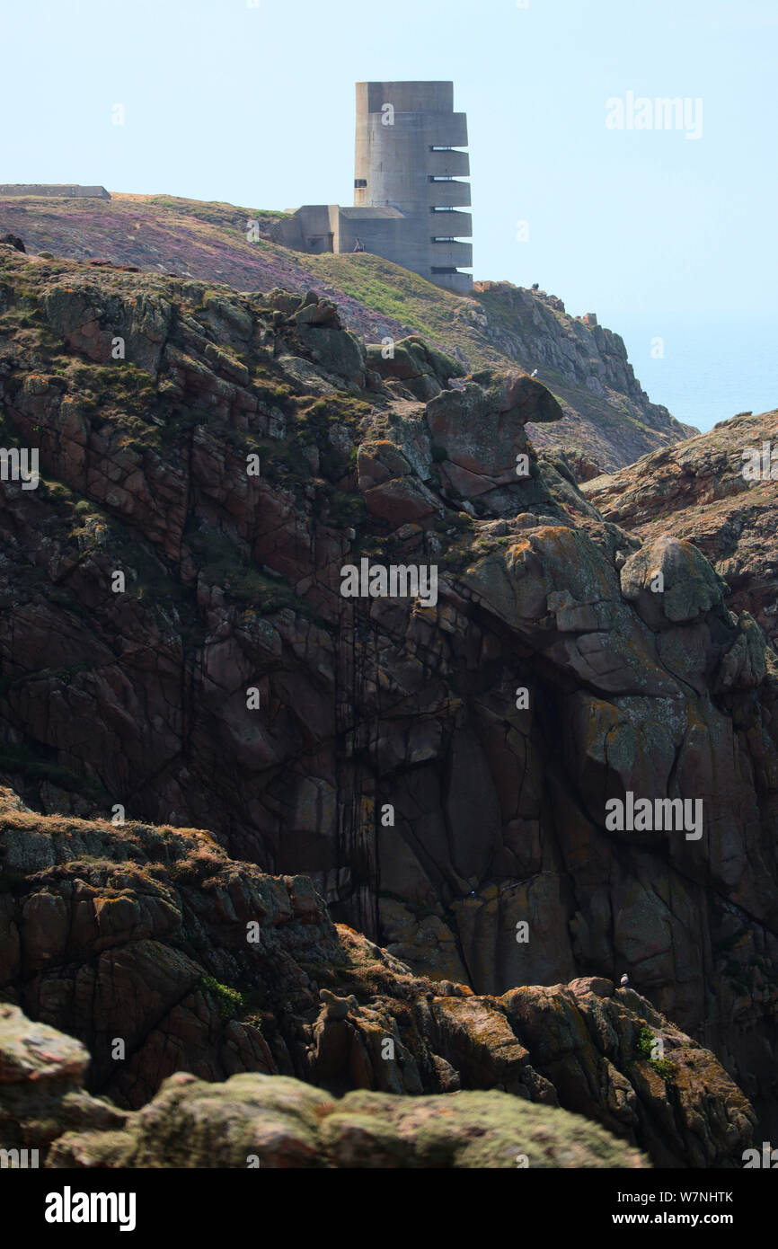 La DEUXIÈME GUERRE MONDIALE, la Tour de la marine allemande MP3, Jersey, Channel Islands, Royaume-Uni, le 05 août 2019, photo de Richard Goldschmidt Banque D'Images La DEUXIÈME GUERRE MONDIALE, la Tour de la marine allemande MP3, Jersey, Channel Islands, Royaume-Uni, le 05 août 2019, photo de Richard Goldschmidt Banque D'Images