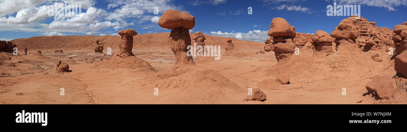 Vue panoramique de Goblin Goblin Valley Rocks at State Park, Utah, USA Banque D'Images