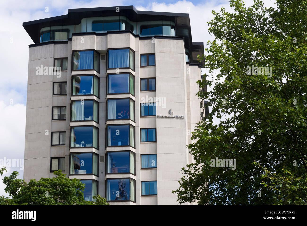 L'hôtel 5 étoiles, l'hôtel Four Seasons, Hamilton Place, Park Lane, London, UK 19 Jun 2018 Banque D'Images