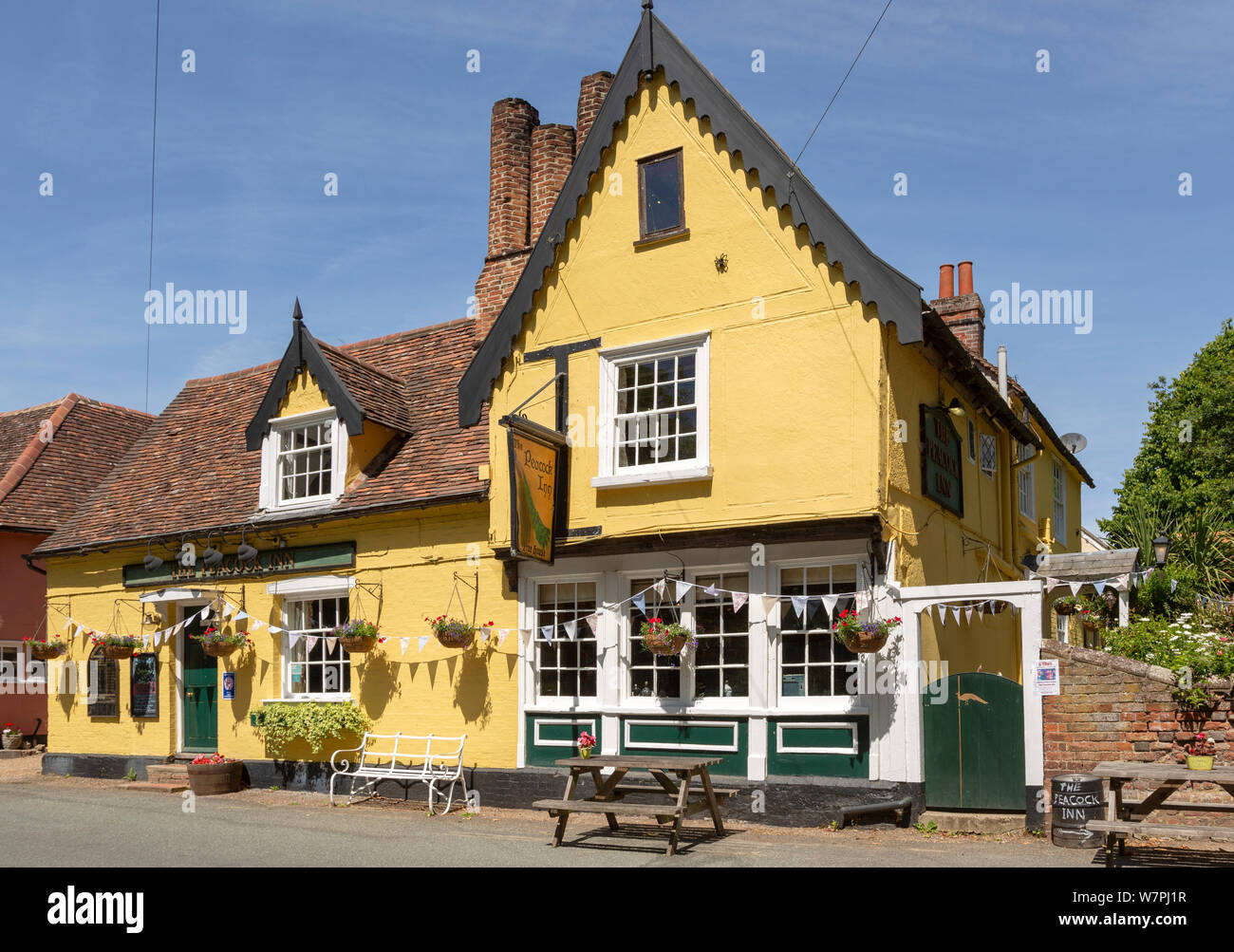 The Peacock Inn pub, Chelsworth, Suffolk, Angleterre bâtiment historique traditionnelle Banque D'Images