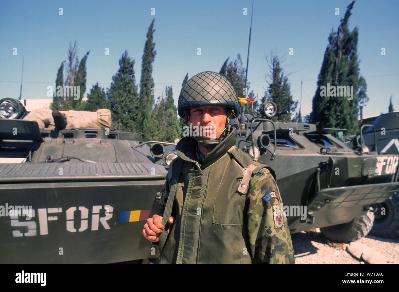 L'intervention de l'OTAN en Bosnie-Herzégovine, soldats roumains à Mostar (mars 1998) Banque D'Images