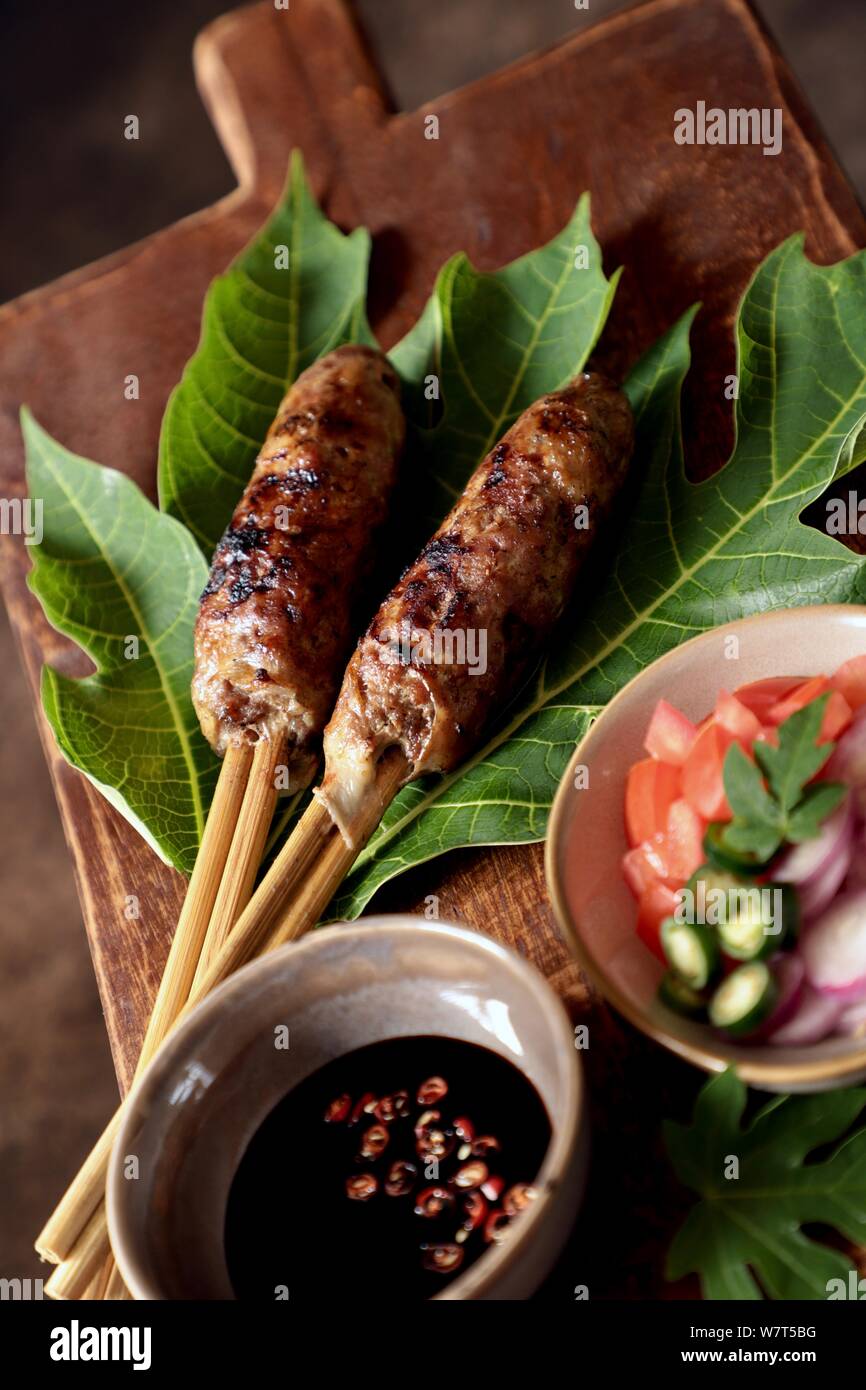 Sate Buntel Solo. Agneau hachée de satay / Solo Surakarta, Central Java. Banque D'Images