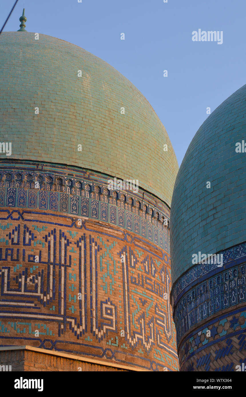Dans l'architecture islamique traditionnelle Shah-i Zinda, Samarkand, Ouzbékistan Banque D'Images