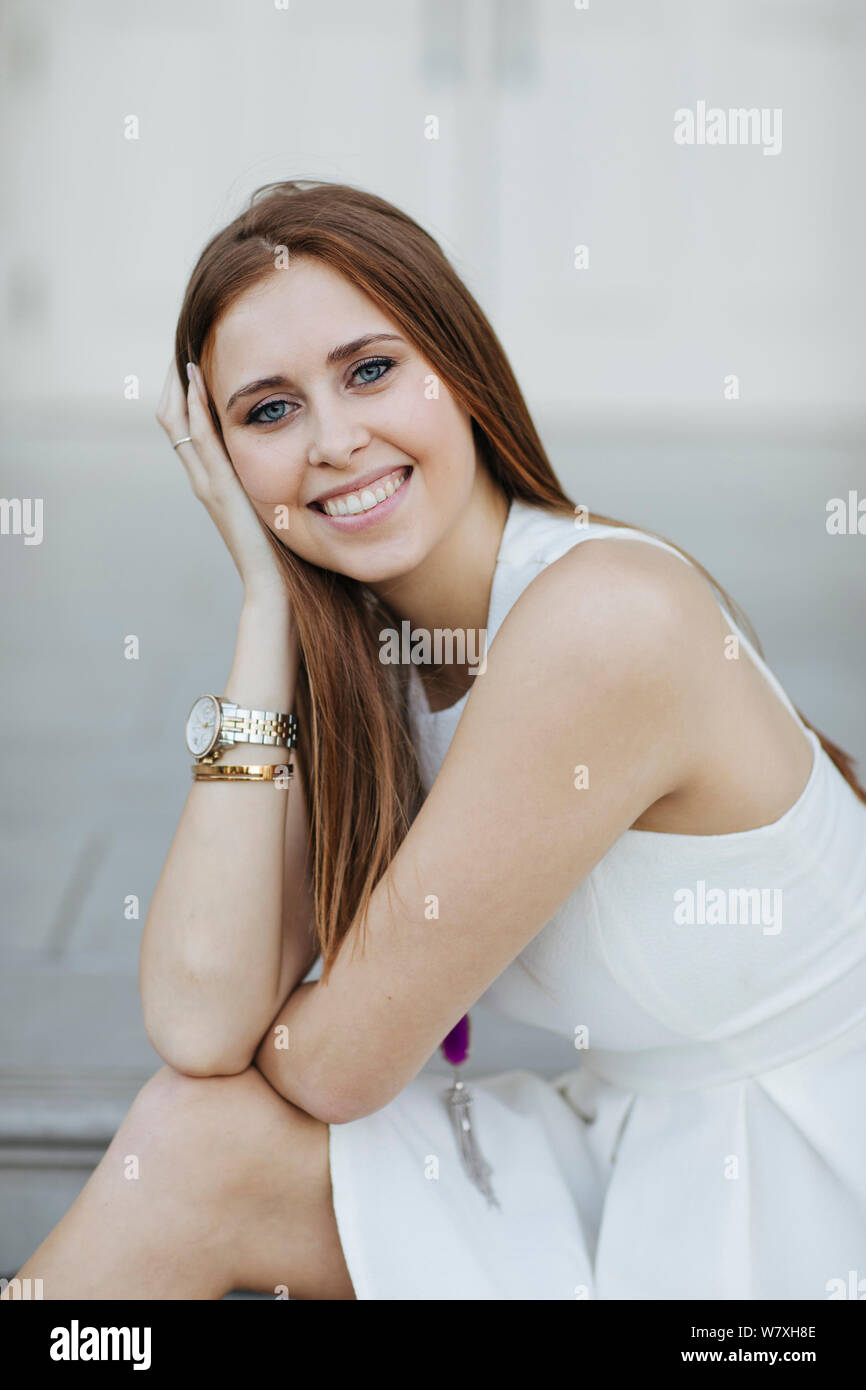 Portrait d'une belle femme de l'origine ethnique mixte Banque D'Images