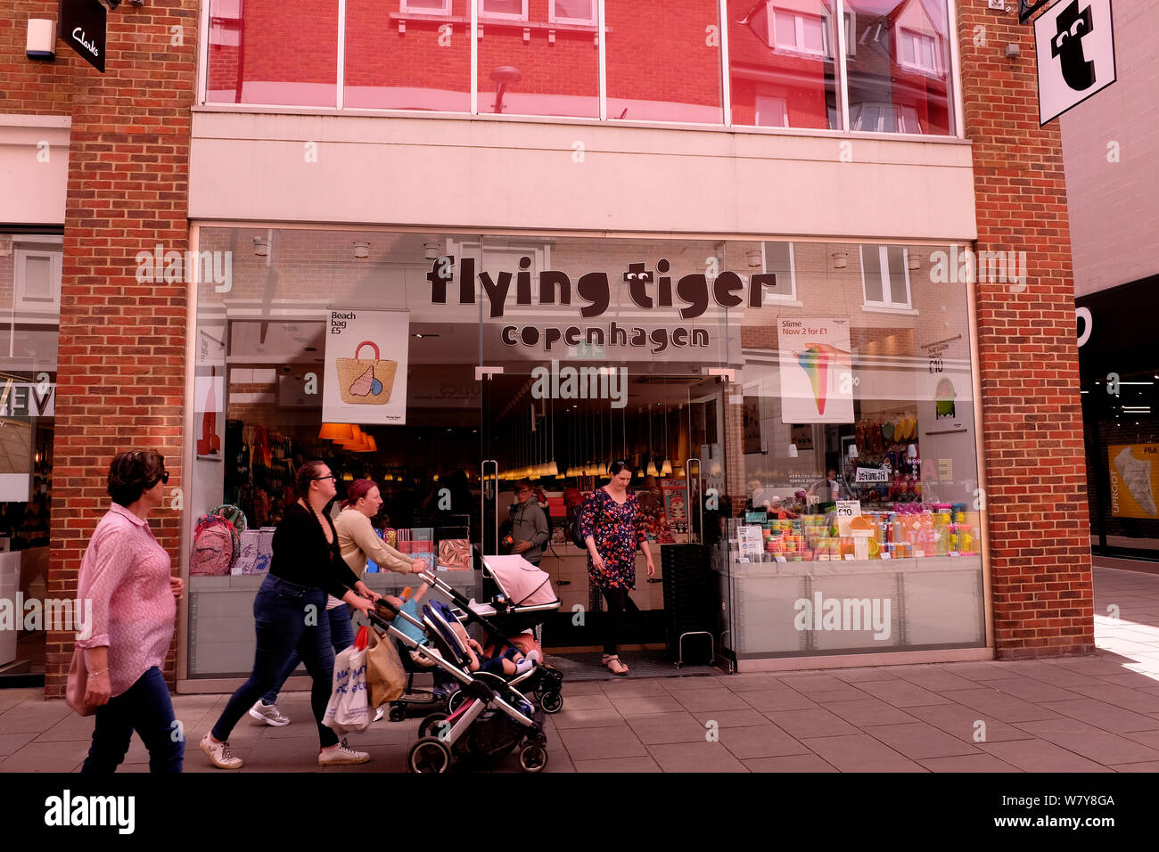 Flying Tiger copenhagen boutique en ville de Canterbury East Kent uk Août 2019 Banque D'Images
