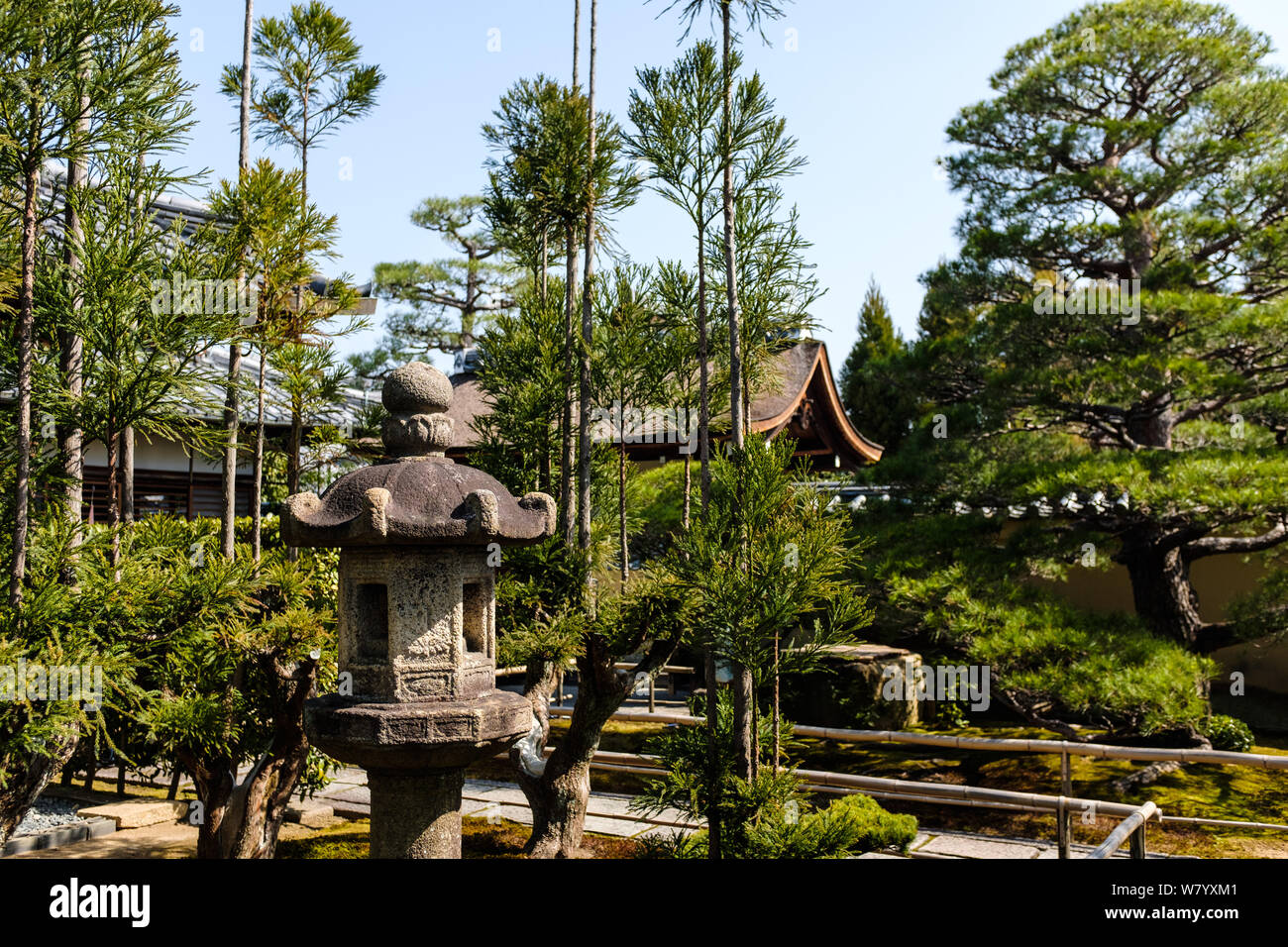 Jardin japonais à l'intérieur d'un monastère Zen à Kyoto, Japon Banque D'Images