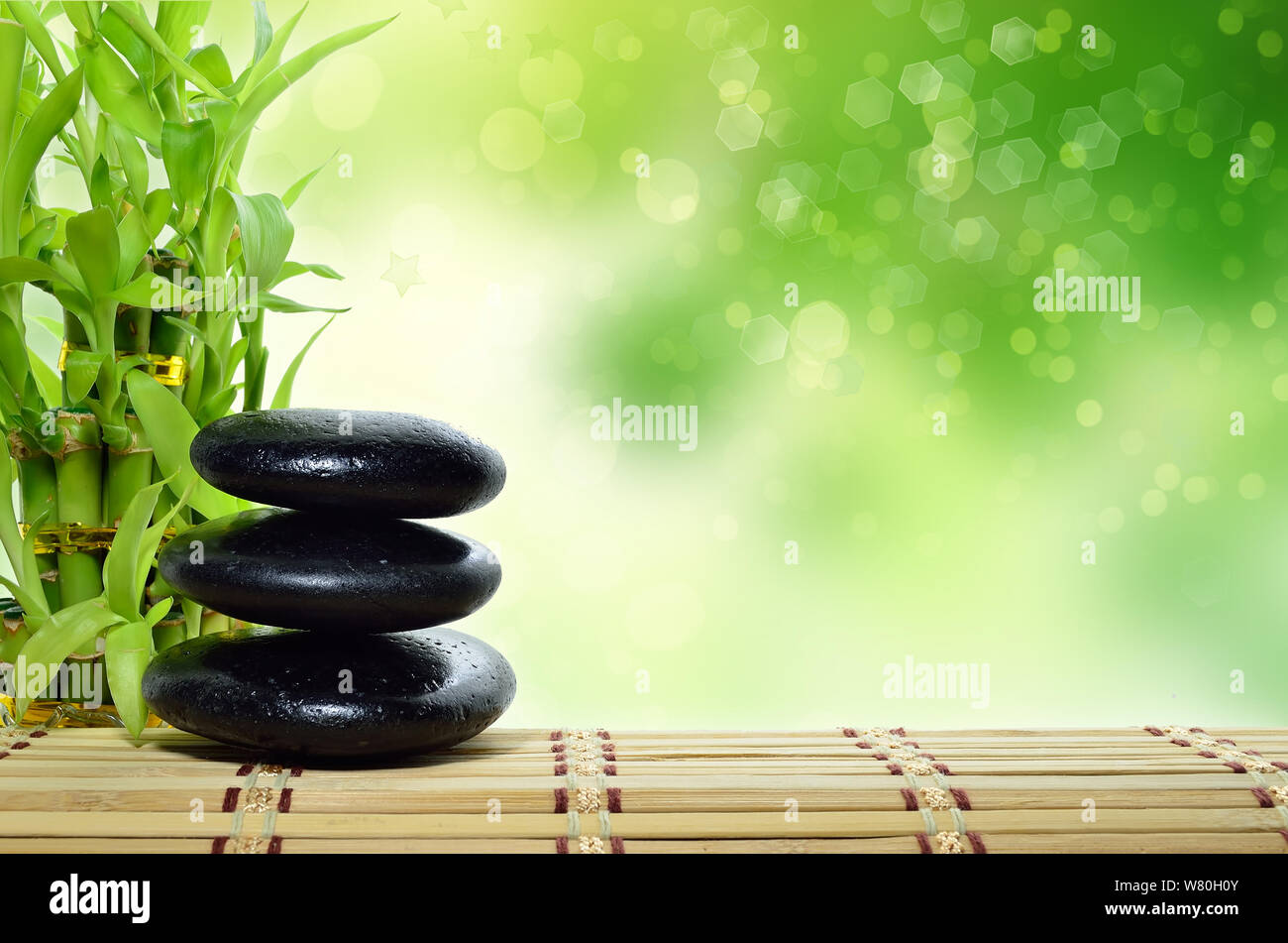 Concept Spa Bambou Zen Avec Des Pierres De Basalte Photo Stock Alamy