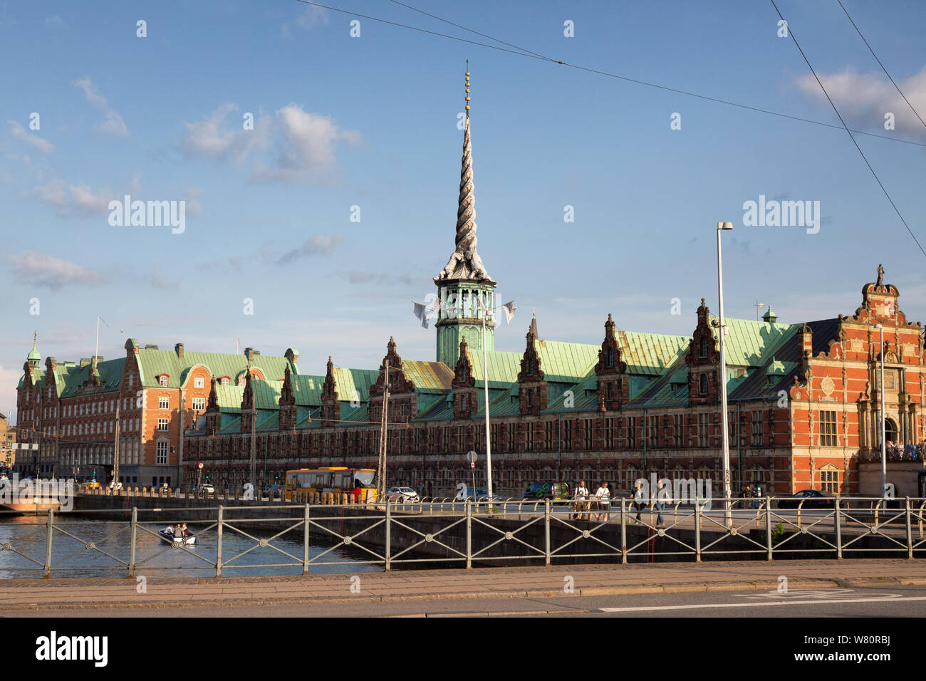 Bourse de Copenhague ou CSE ; du 17ème siècle appelé la Borsen abrité le marché boursier jusqu'à 1974. Copenhague Danemark Europe Slotsholmen Banque D'Images