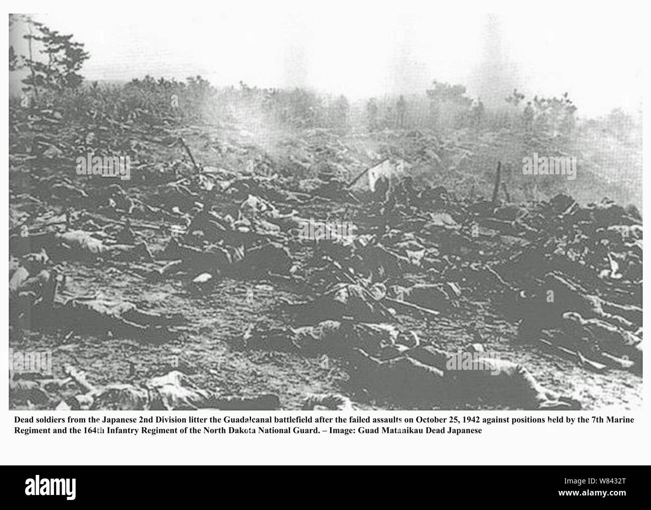 Japonais morts suite à des tentatives de voies de fait sur Henderson Field 19421025. Banque D'Images
